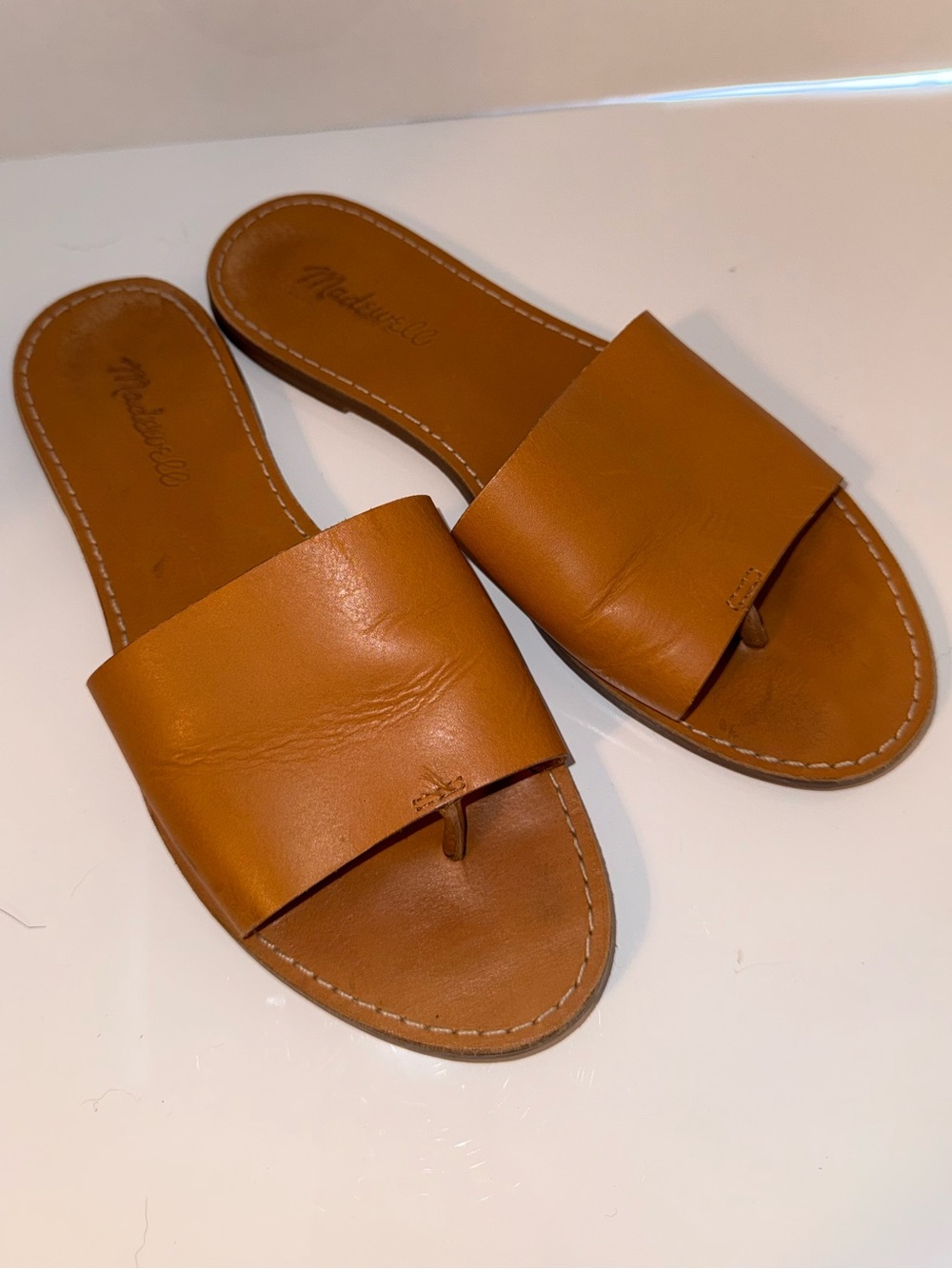 MADEWELL Tan Leather Slide Sandals with Toe Loop 8.5